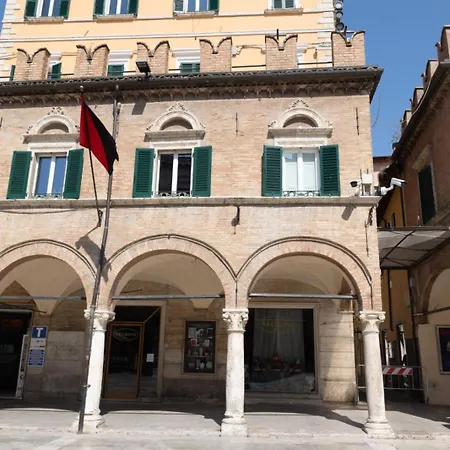 Piazza Del Popolo Ascoli Piceno
