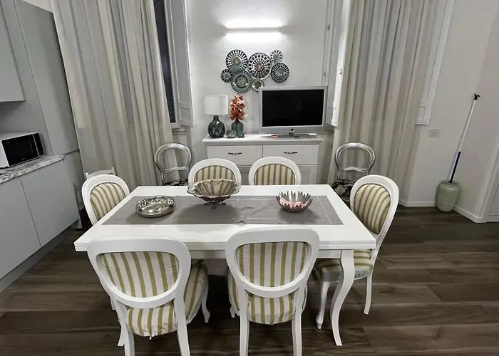 Affittacamere Piazza Del Popolo 3*